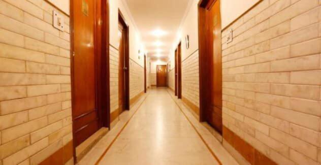 Super51Hotel Νέο Δελχί Εξωτερικό φωτογραφία